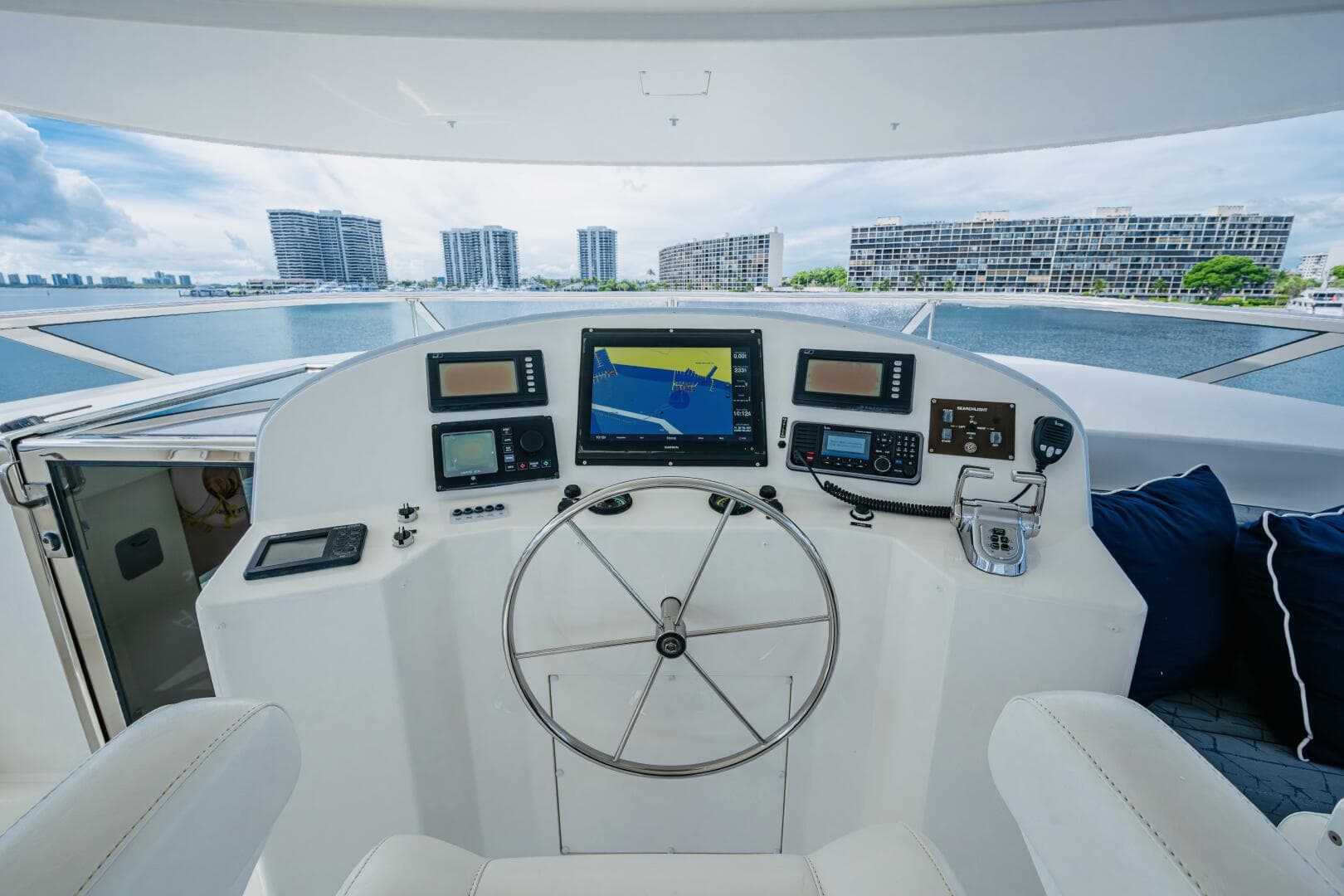 WESTPORT 112 LILA CUY