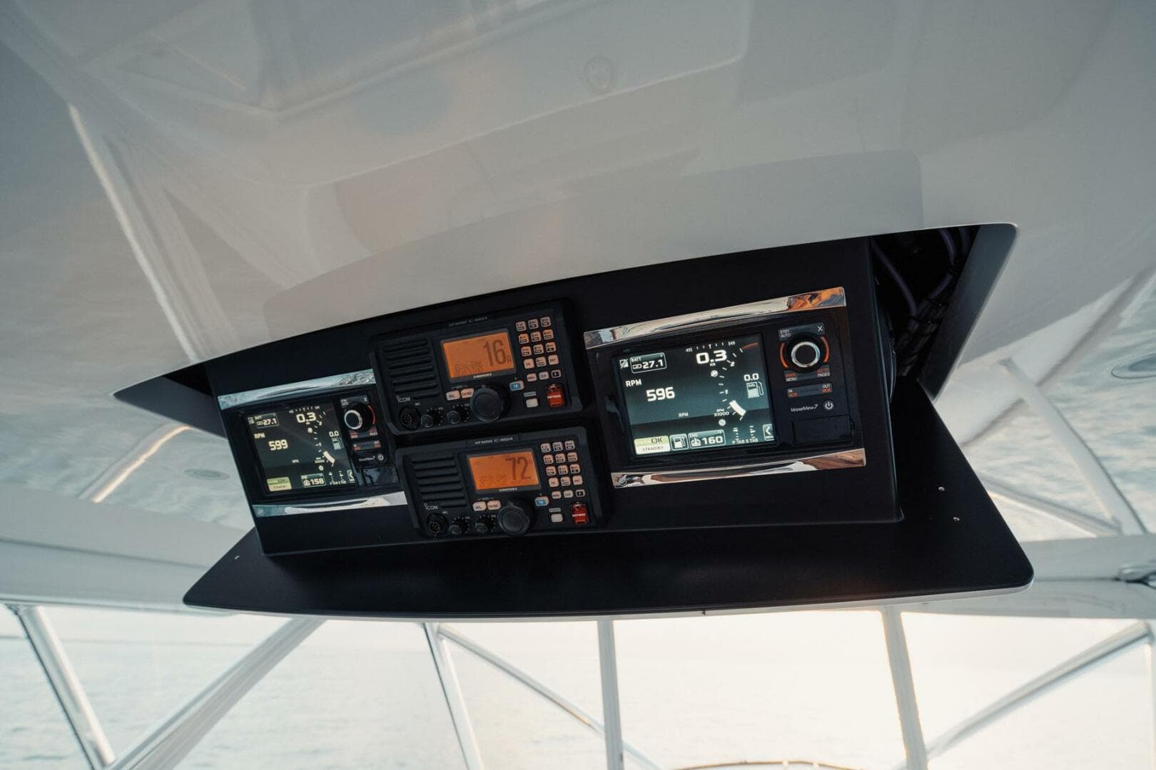 2016 F&S 40 Open Express