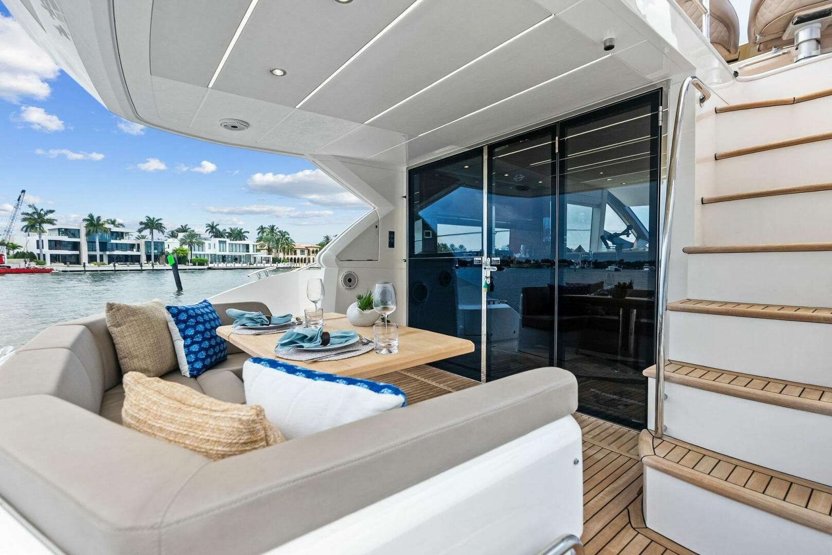 2020 Sunseeker Manhattan 52