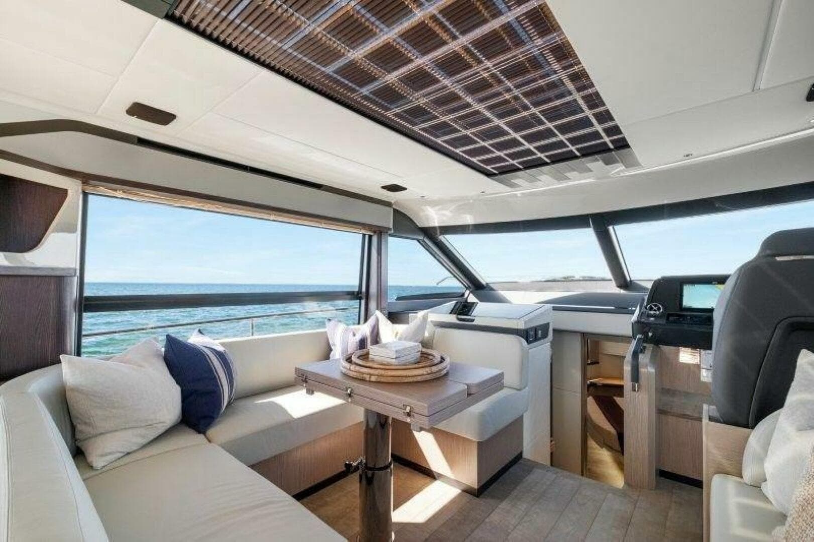 2026 Absolute 48 Coupe