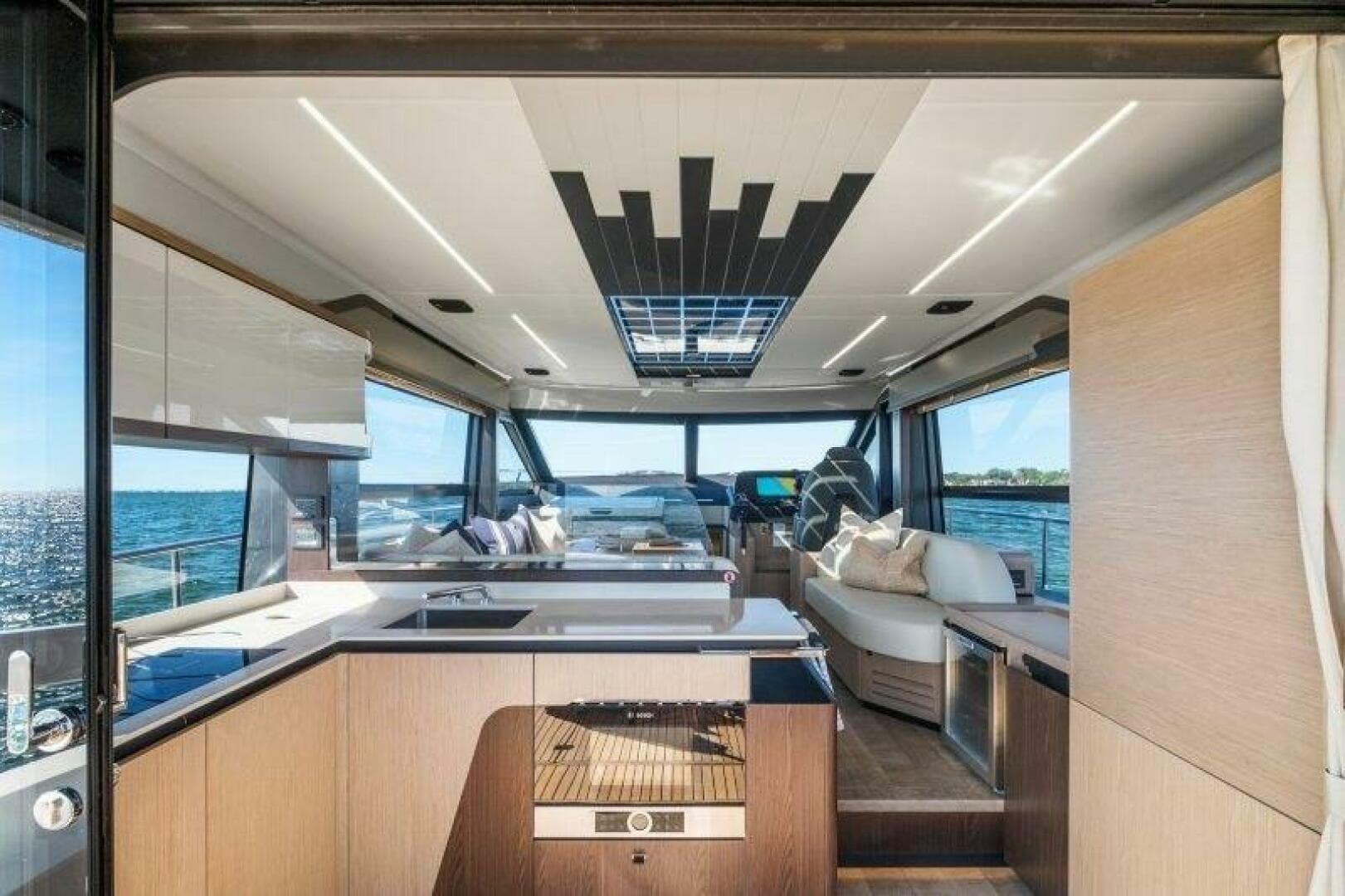 2026 Absolute 48 Coupe