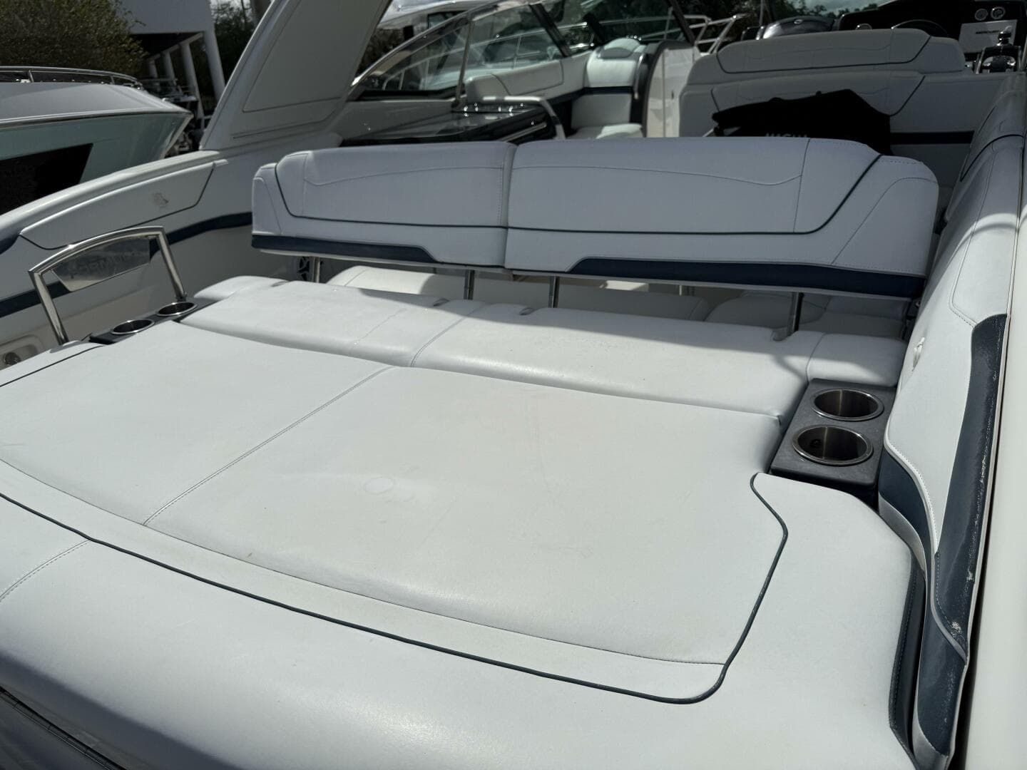 2021 Formula 350 Crossover Bowrider OB