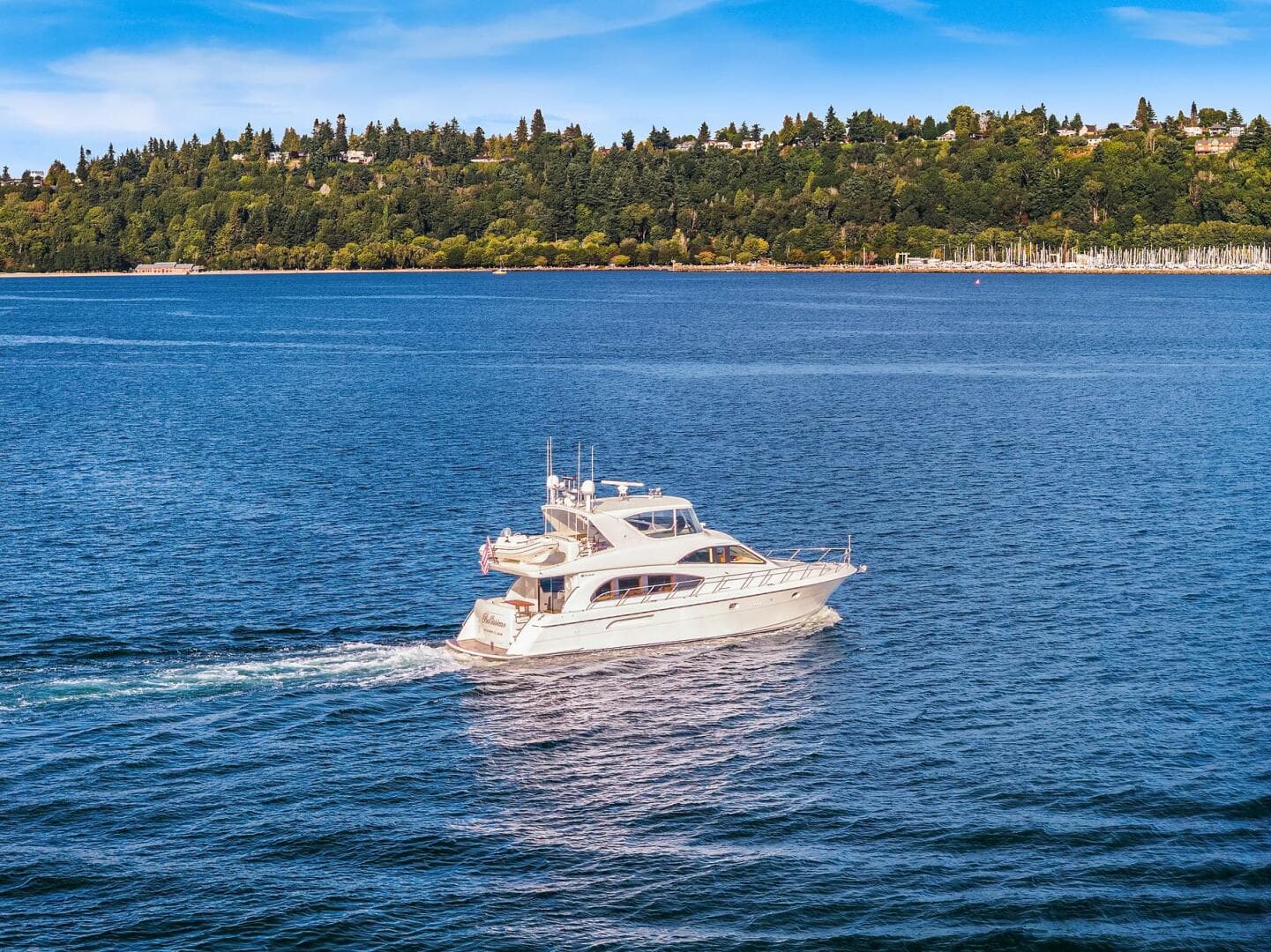 2001 Hatteras Cockpit Motoryacht