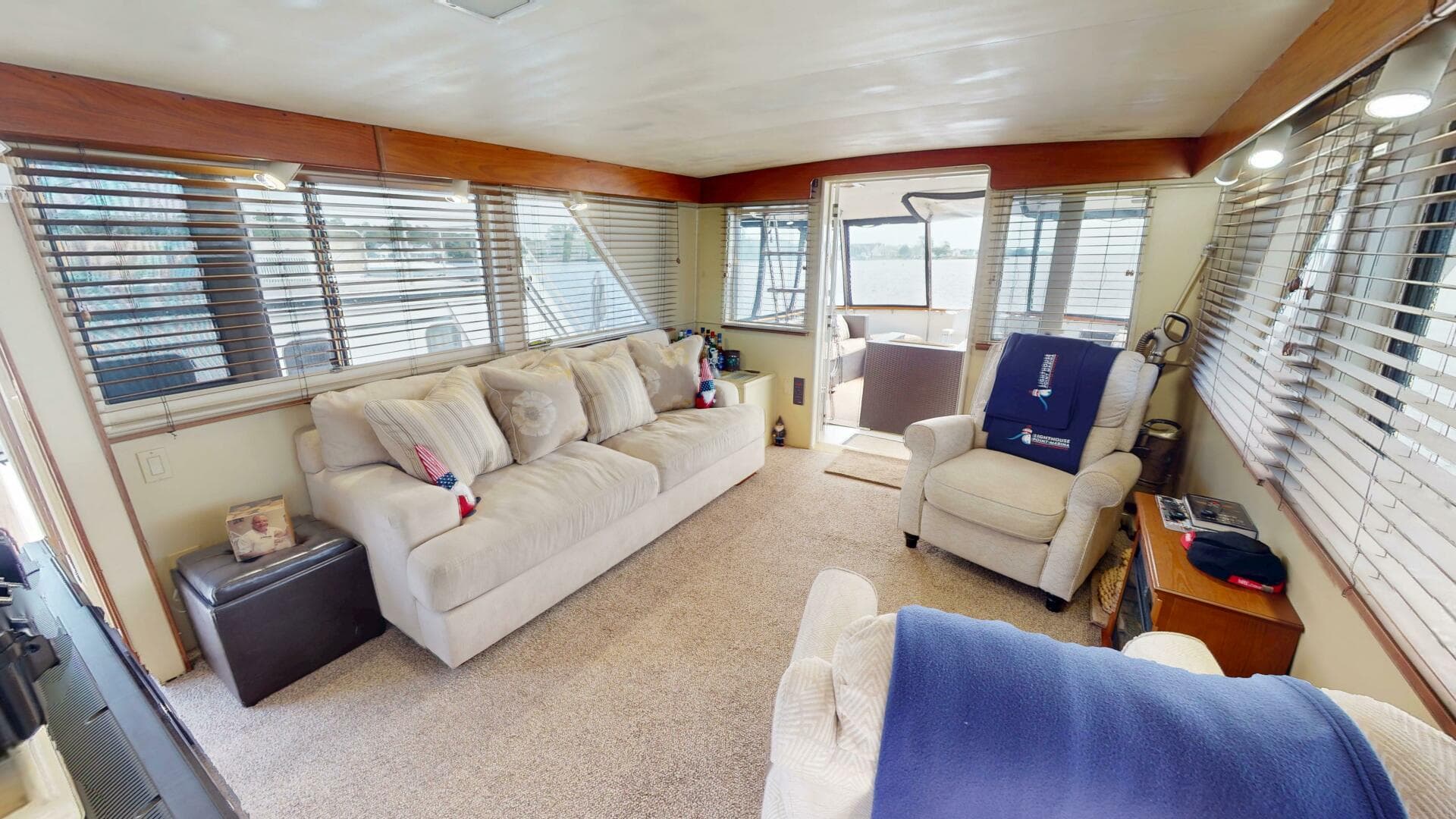 1974 Hatteras Motor Yacht