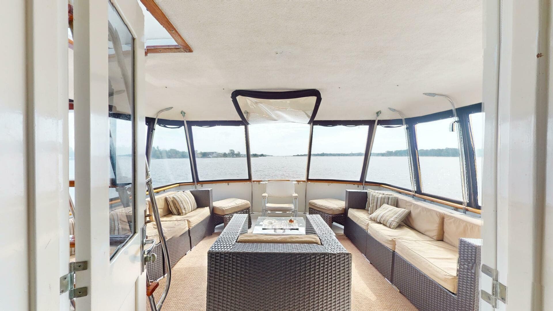 1974 Hatteras Motor Yacht