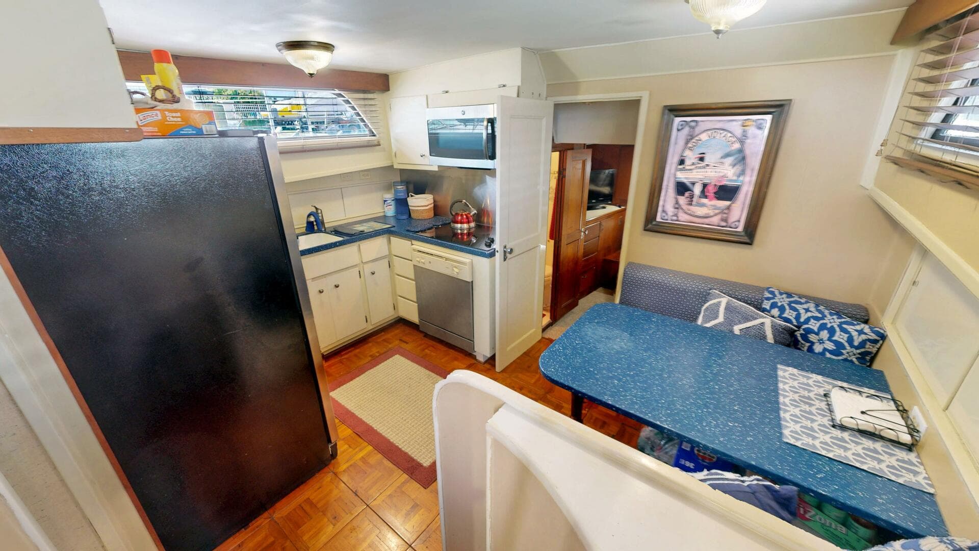 1974 Hatteras Motor Yacht