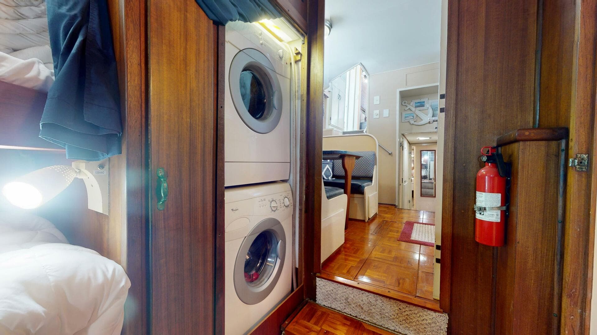 1974 Hatteras Motor Yacht