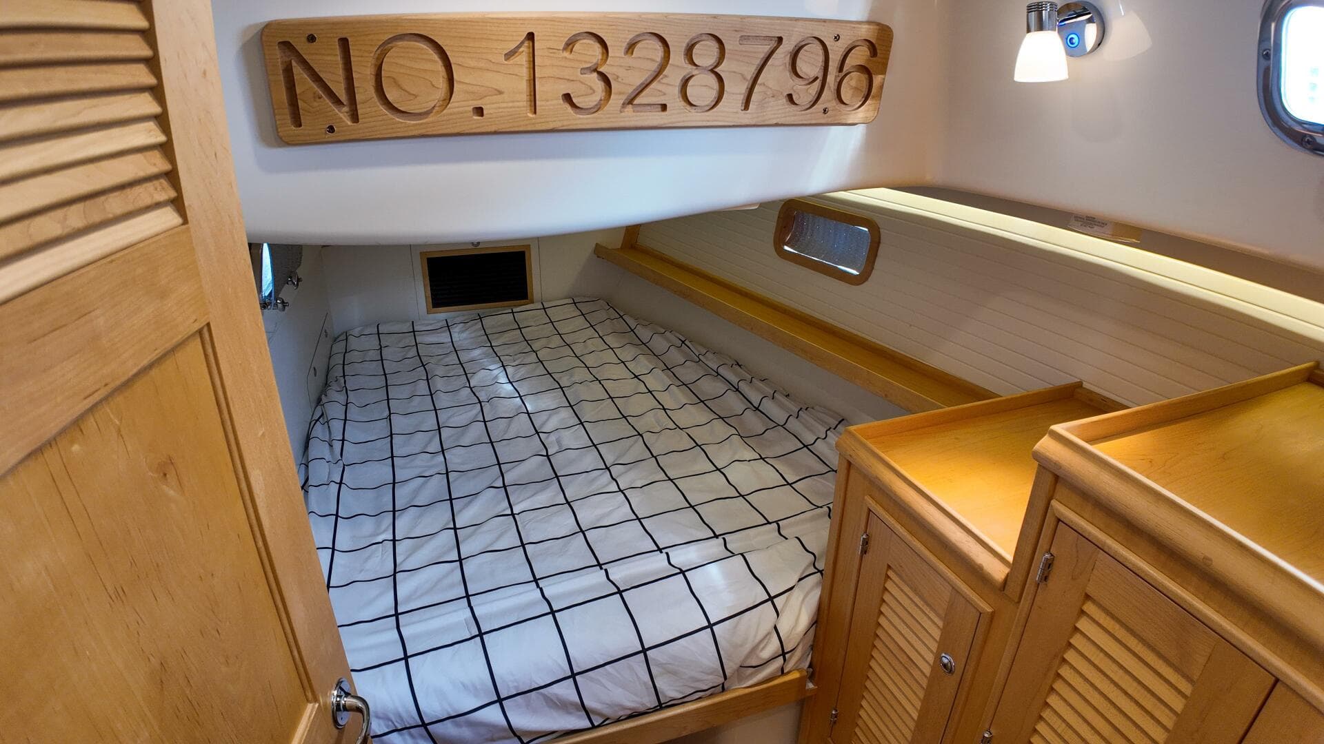 2023 Island Packet 439