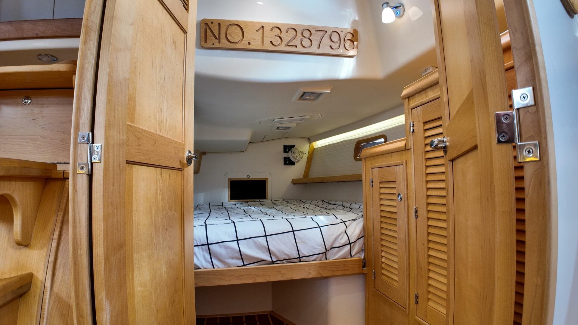 2023 Island Packet 439