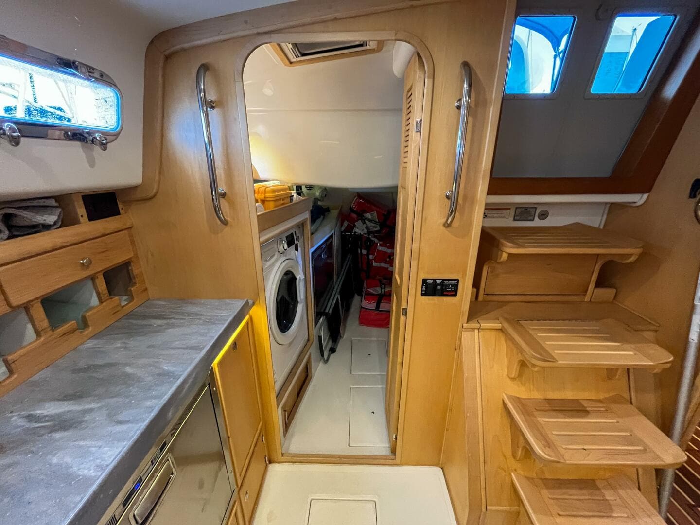 2023 Island Packet 439