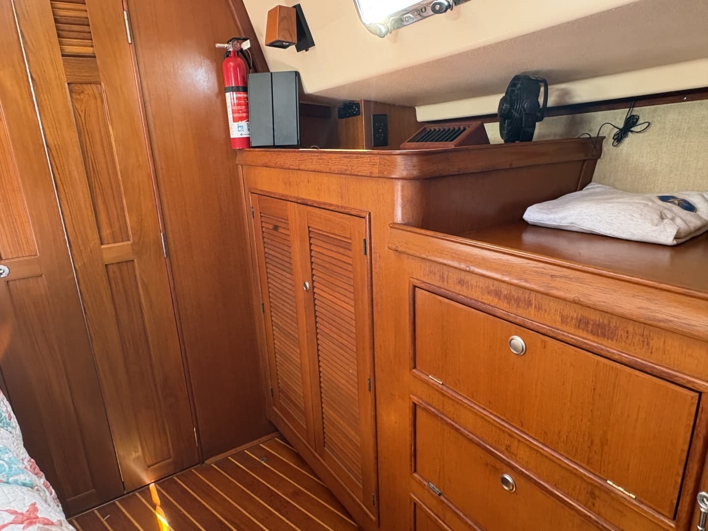 Forward cabin
