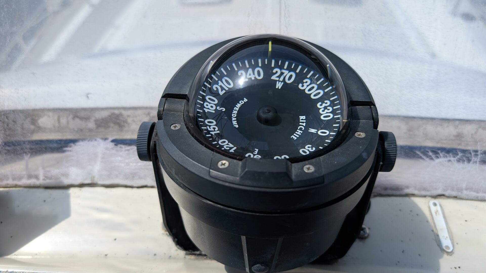 1988 Offshore Yachts 48 Yachtfisher