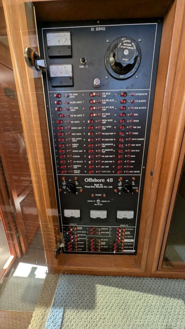 1988 Offshore Yachts 48 Yachtfisher