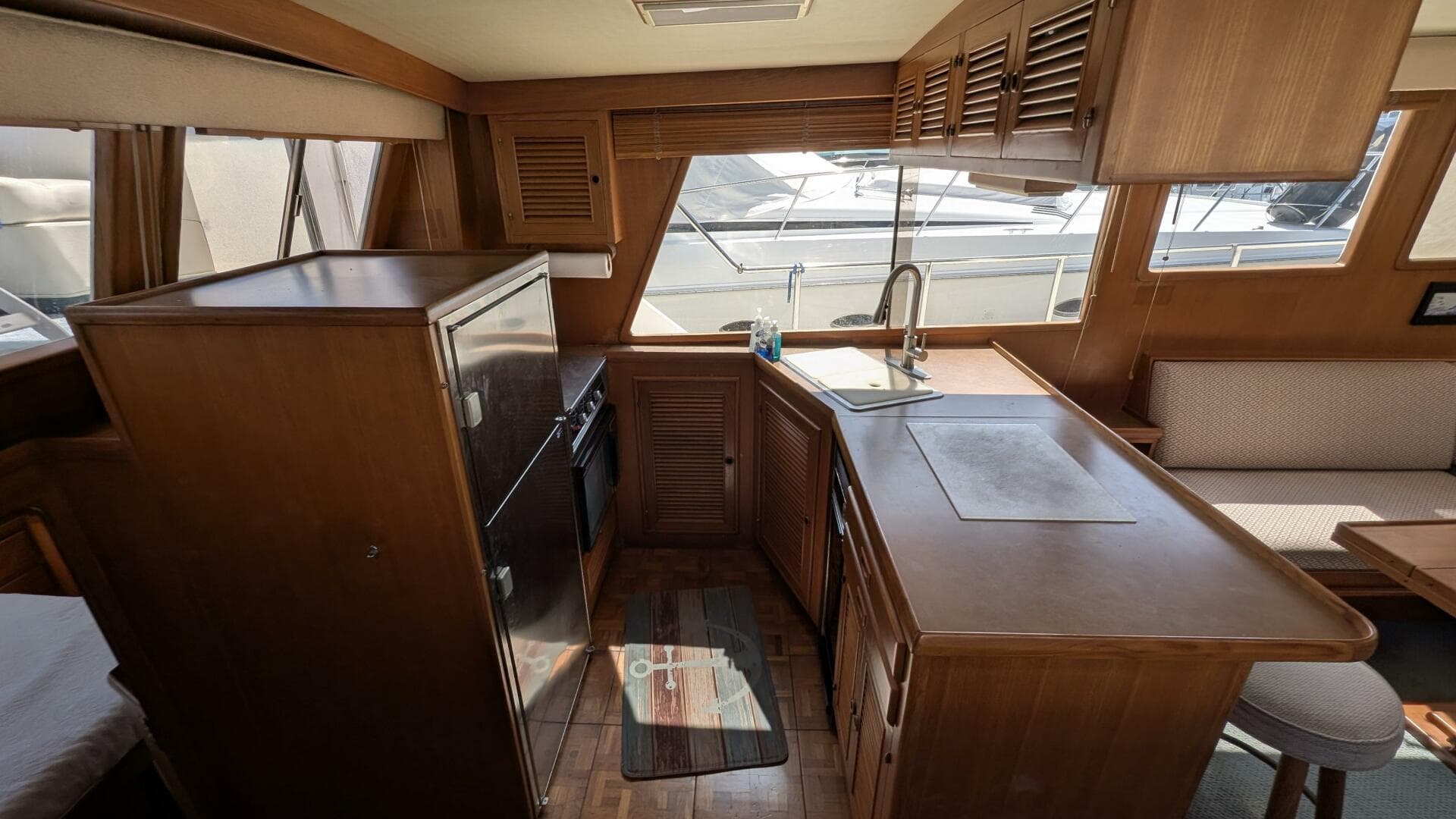 1988 Offshore Yachts 48 Yachtfisher