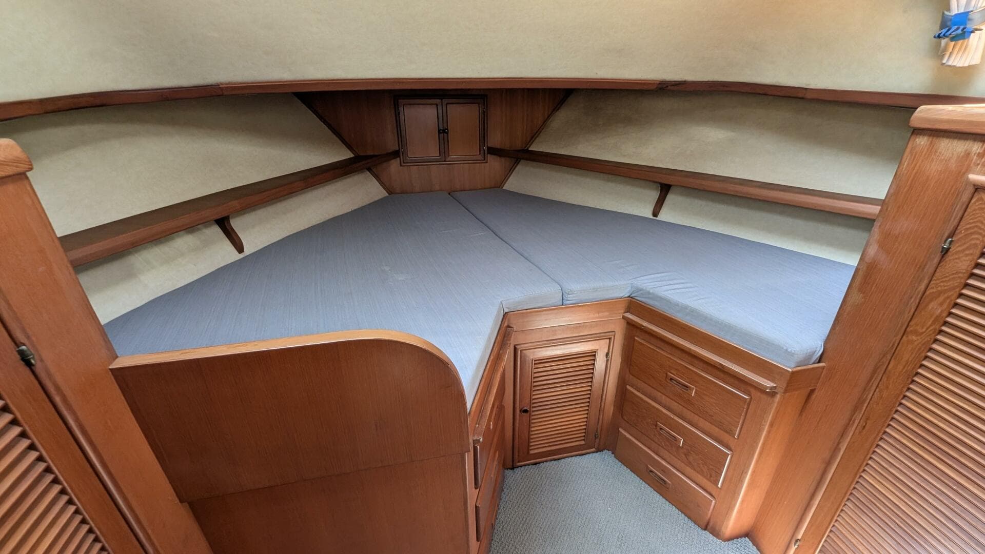 1988 Offshore Yachts 48 Yachtfisher