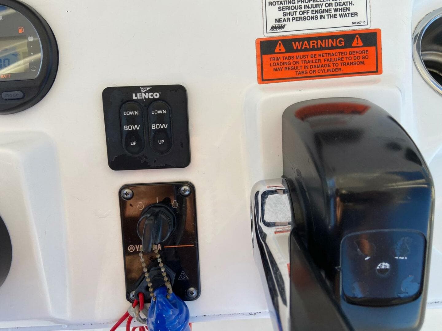 2015 Sea Hunt Ultra 234