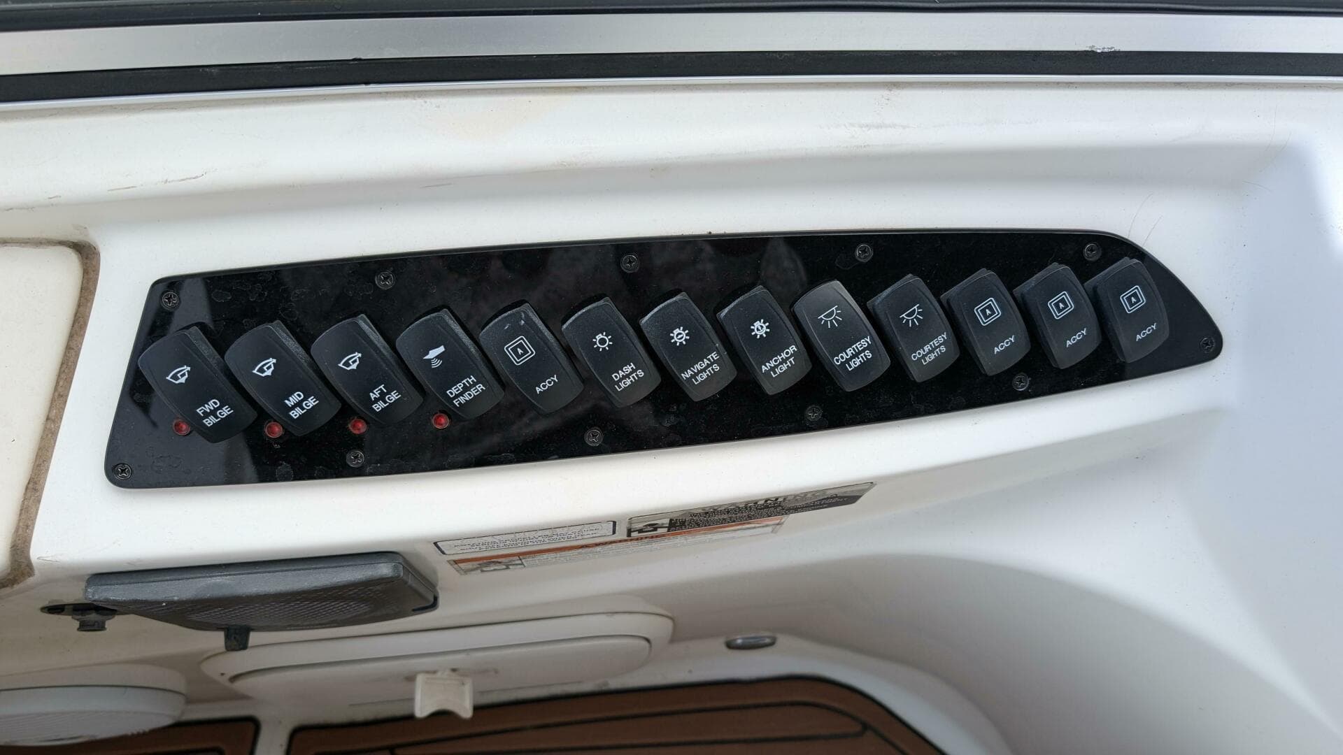 2008 Meridian 341 Sedan