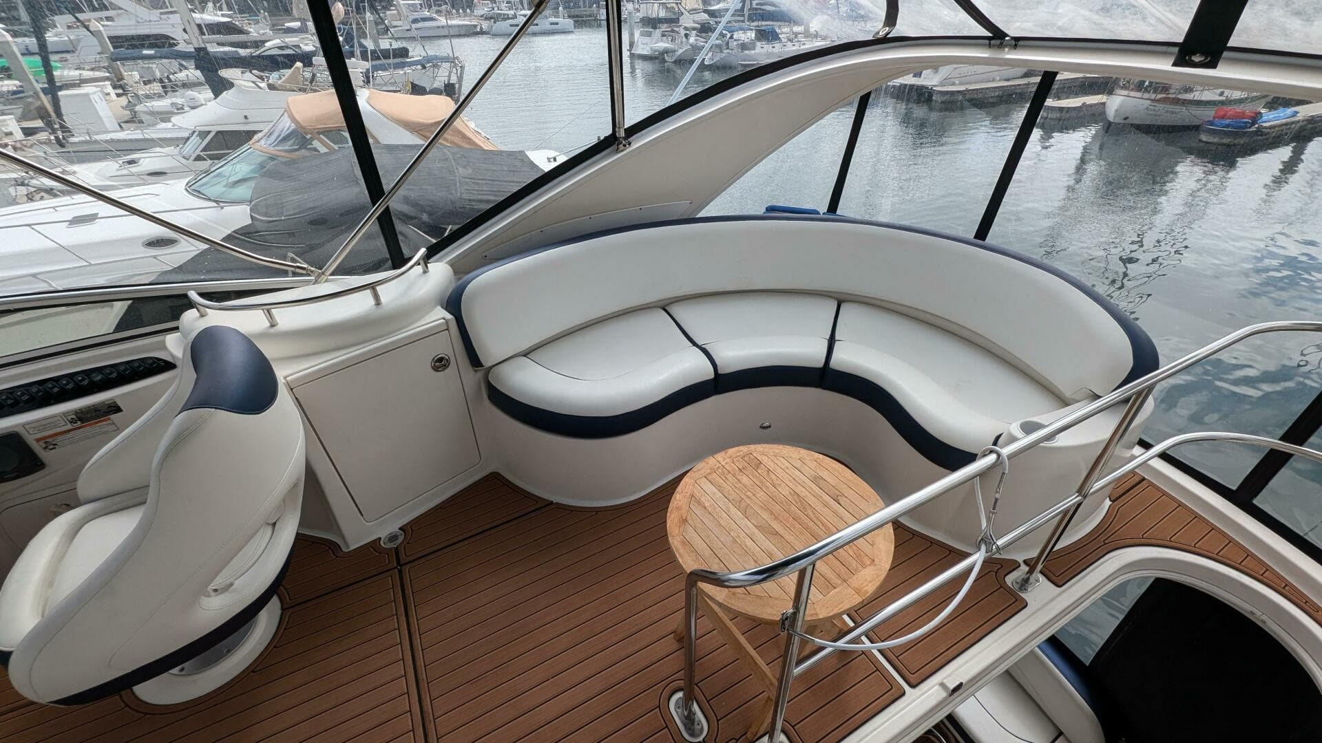 2008 Meridian 341 Sedan