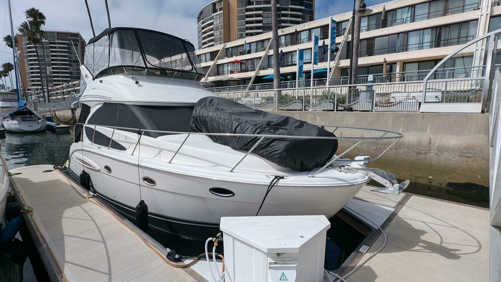 2008 Meridian 341 Sedan