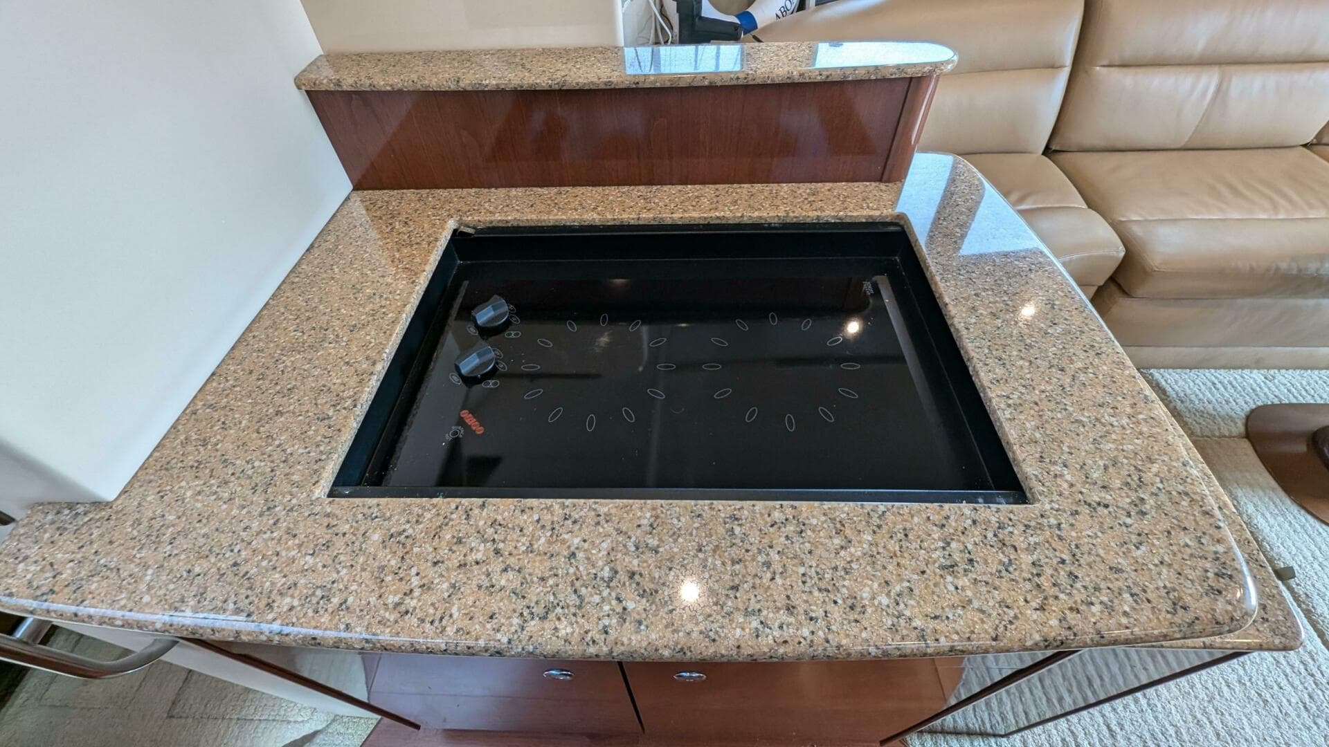 2008 Meridian 341 Sedan