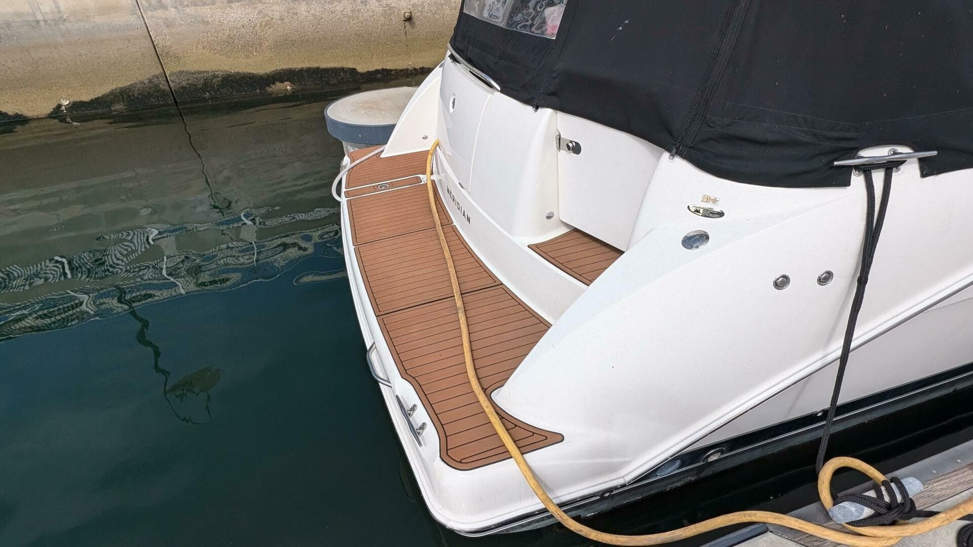 2008 Meridian 341 Sedan