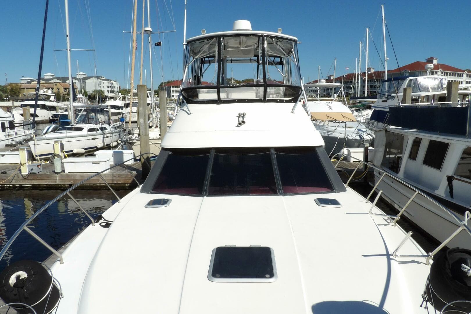 1991 Silverton 41 Convertible