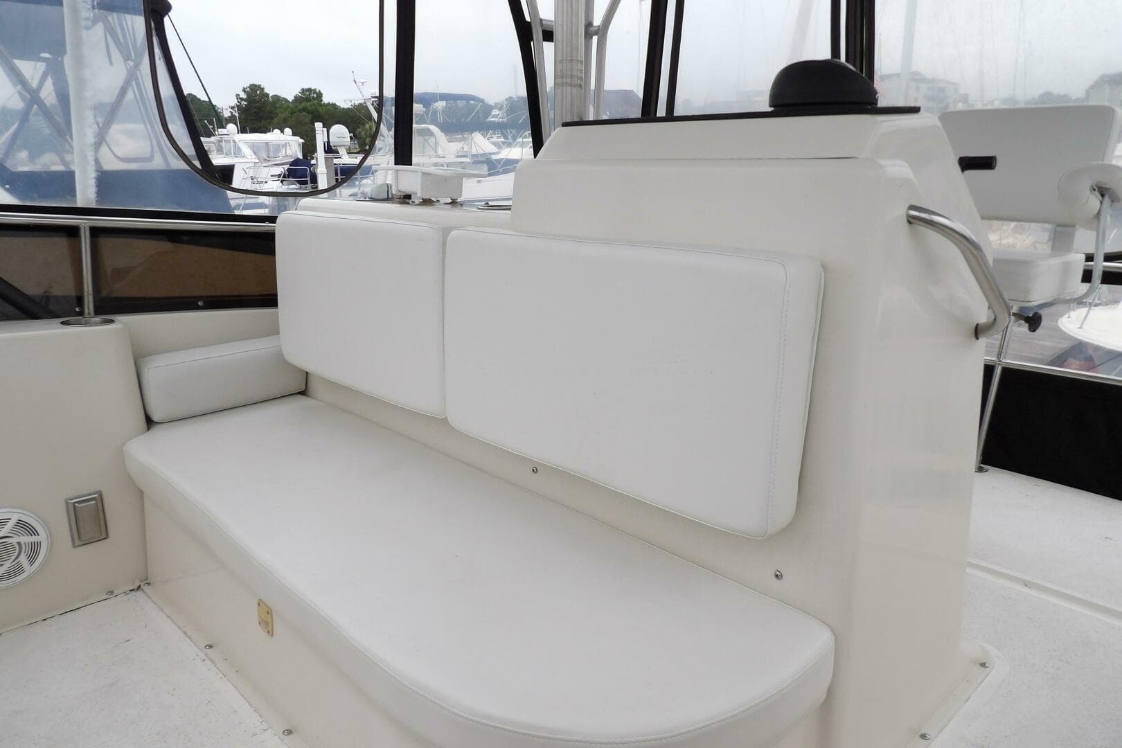 1991 Silverton 41 Convertible