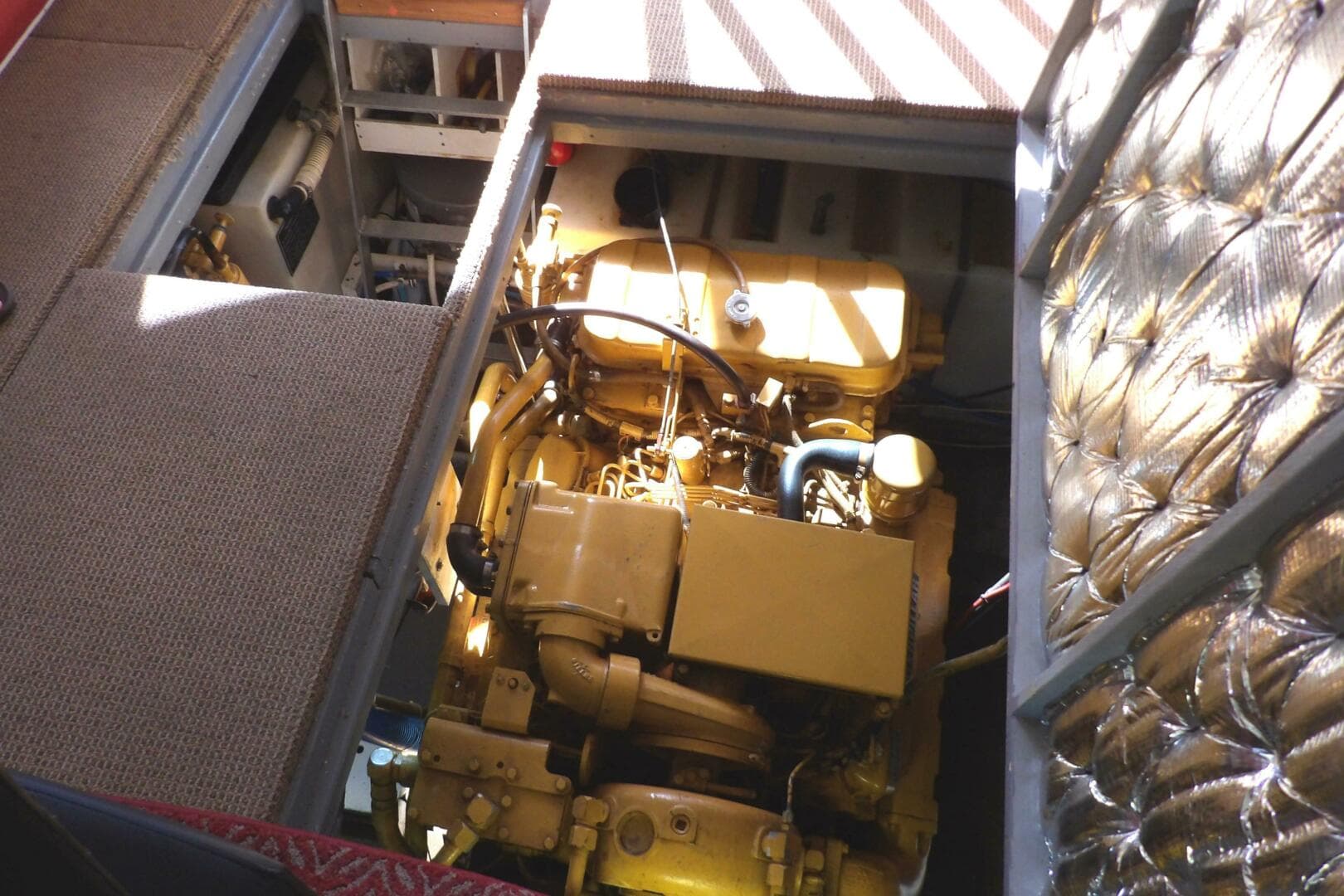 1991 Silverton 41 Convertible