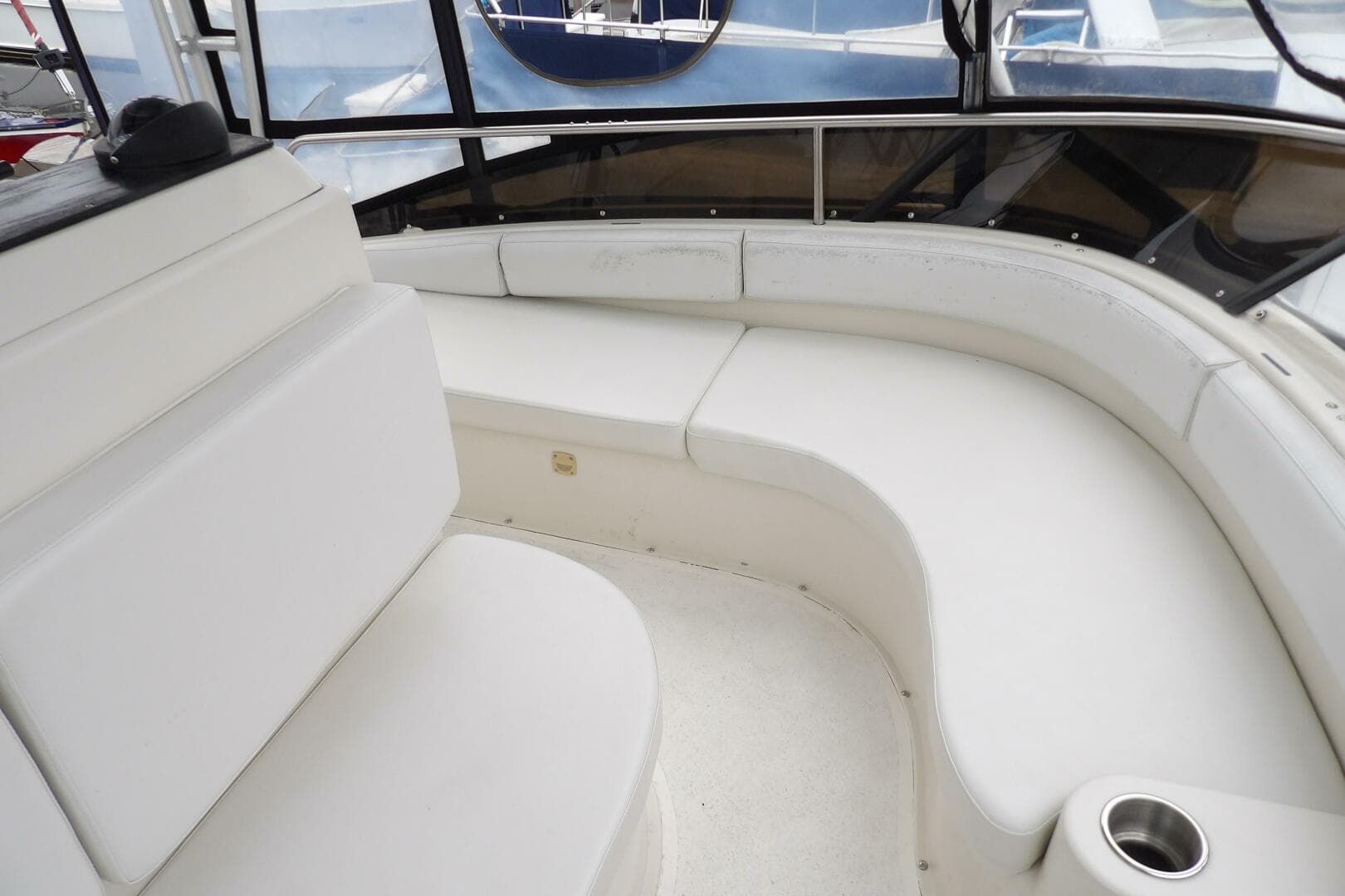 1991 Silverton 41 Convertible