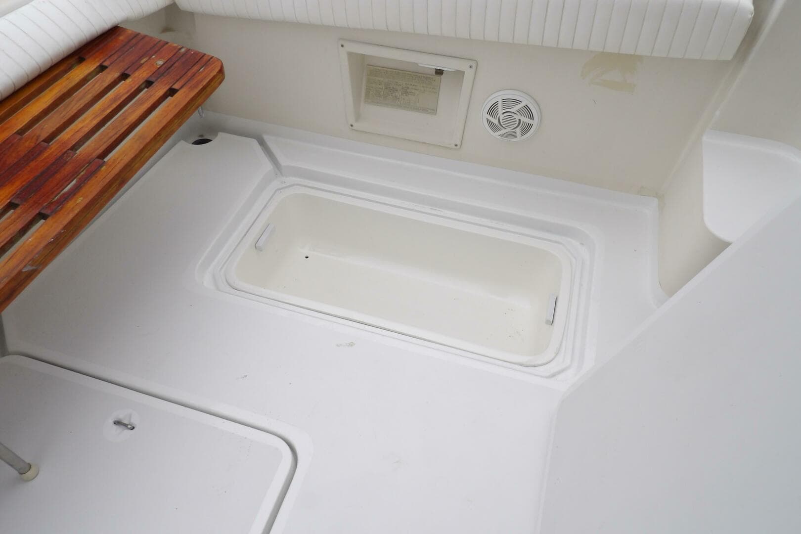 1991 Silverton 41 Convertible