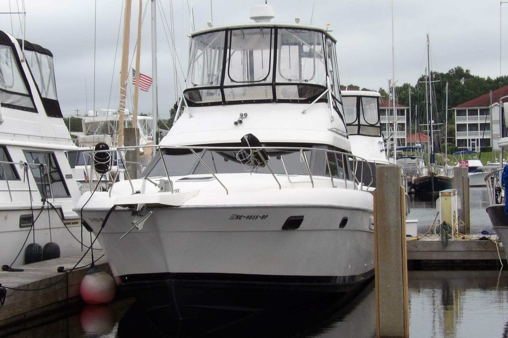 1991 Silverton 41 Convertible