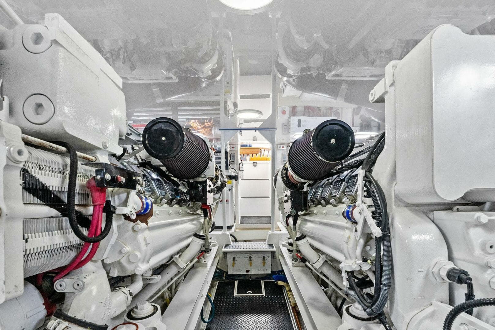 2006 Viking 61 Convertible KNOT ON CALL