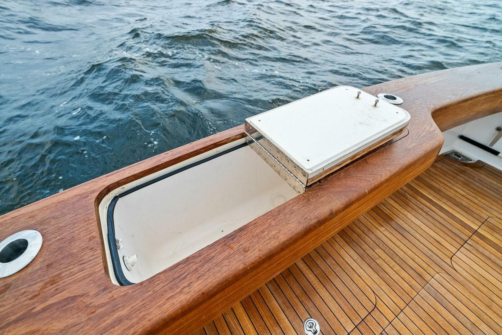 2006 Viking 61 Convertible KNOT ON CALL