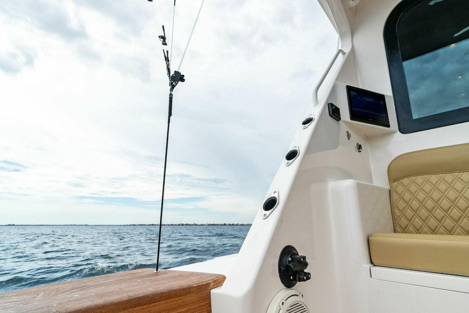 2006 Viking 61 Convertible KNOT ON CALL