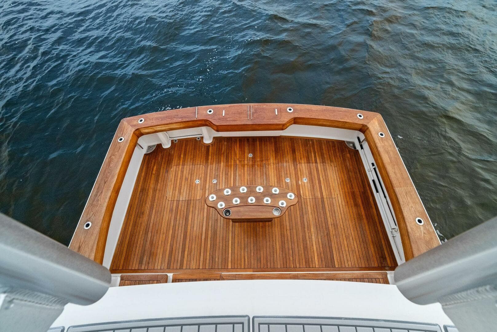 2006 Viking 61 Convertible KNOT ON CALL