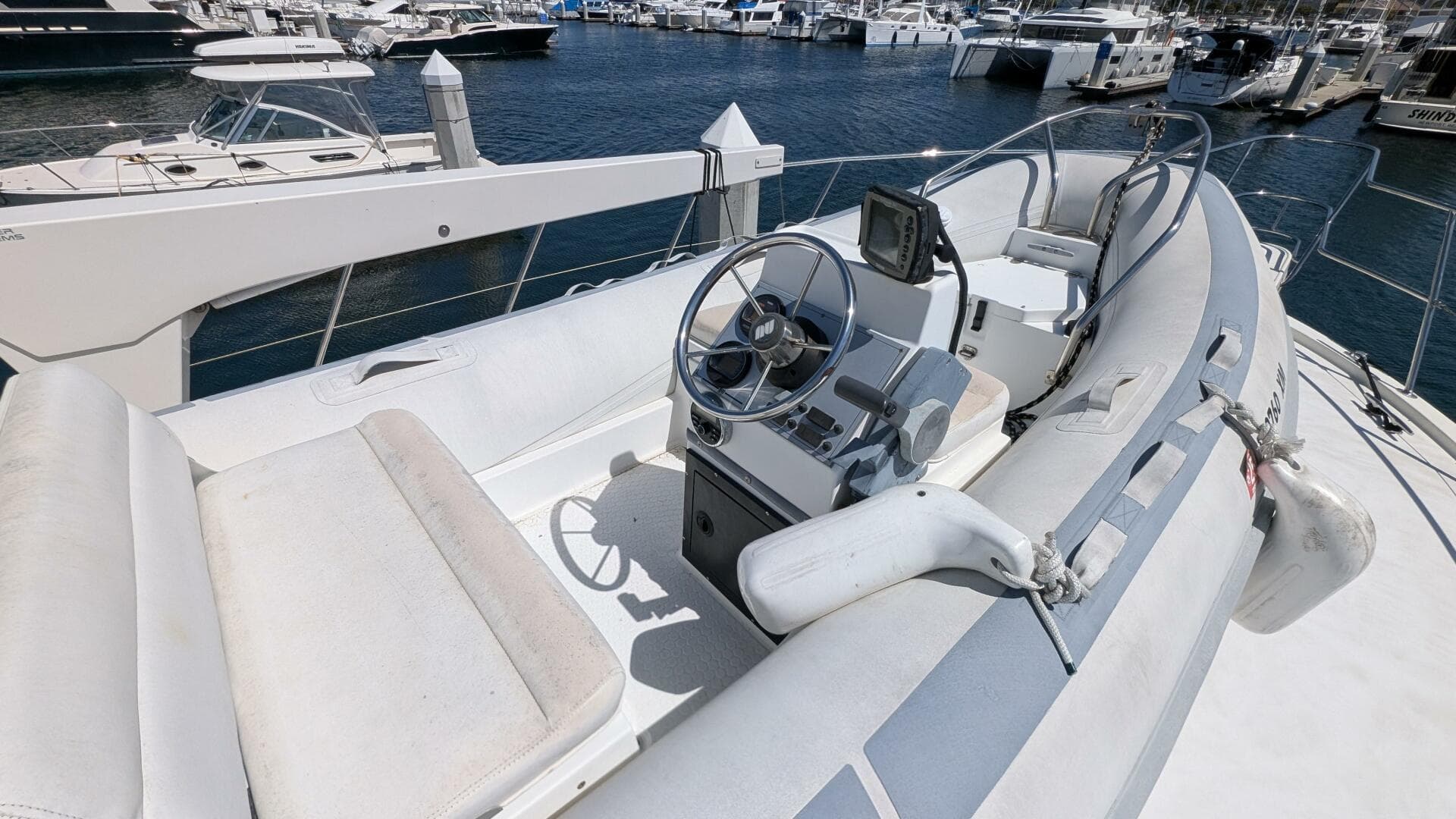 1987 Hatteras 55 Convertible