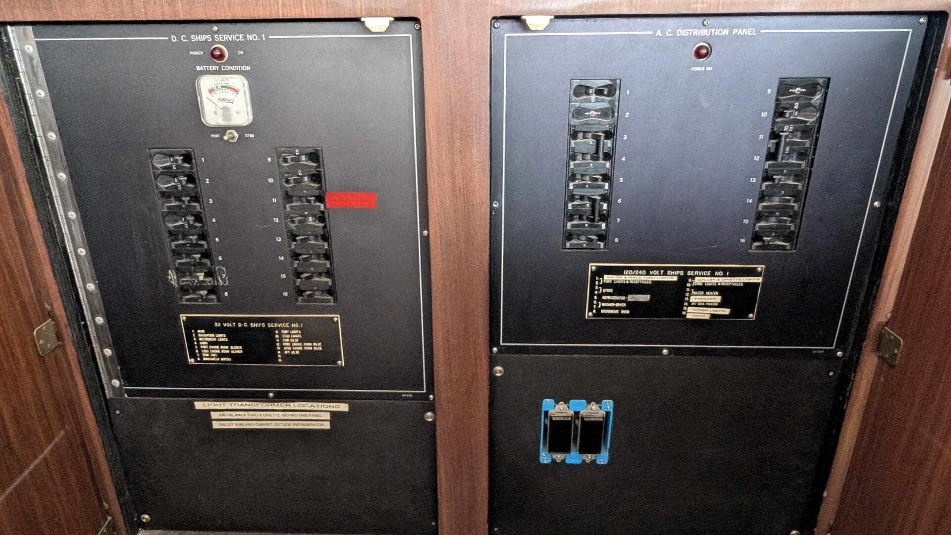 1987 Hatteras 55 Convertible