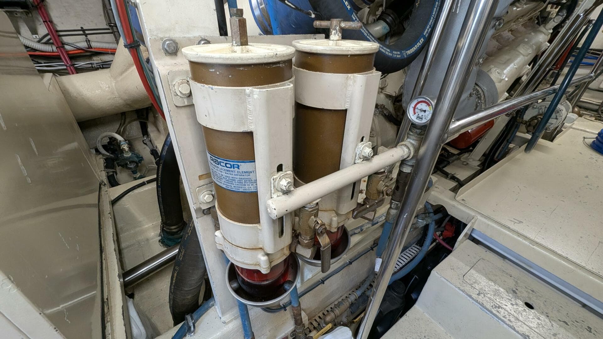 1987 Hatteras 55 Convertible