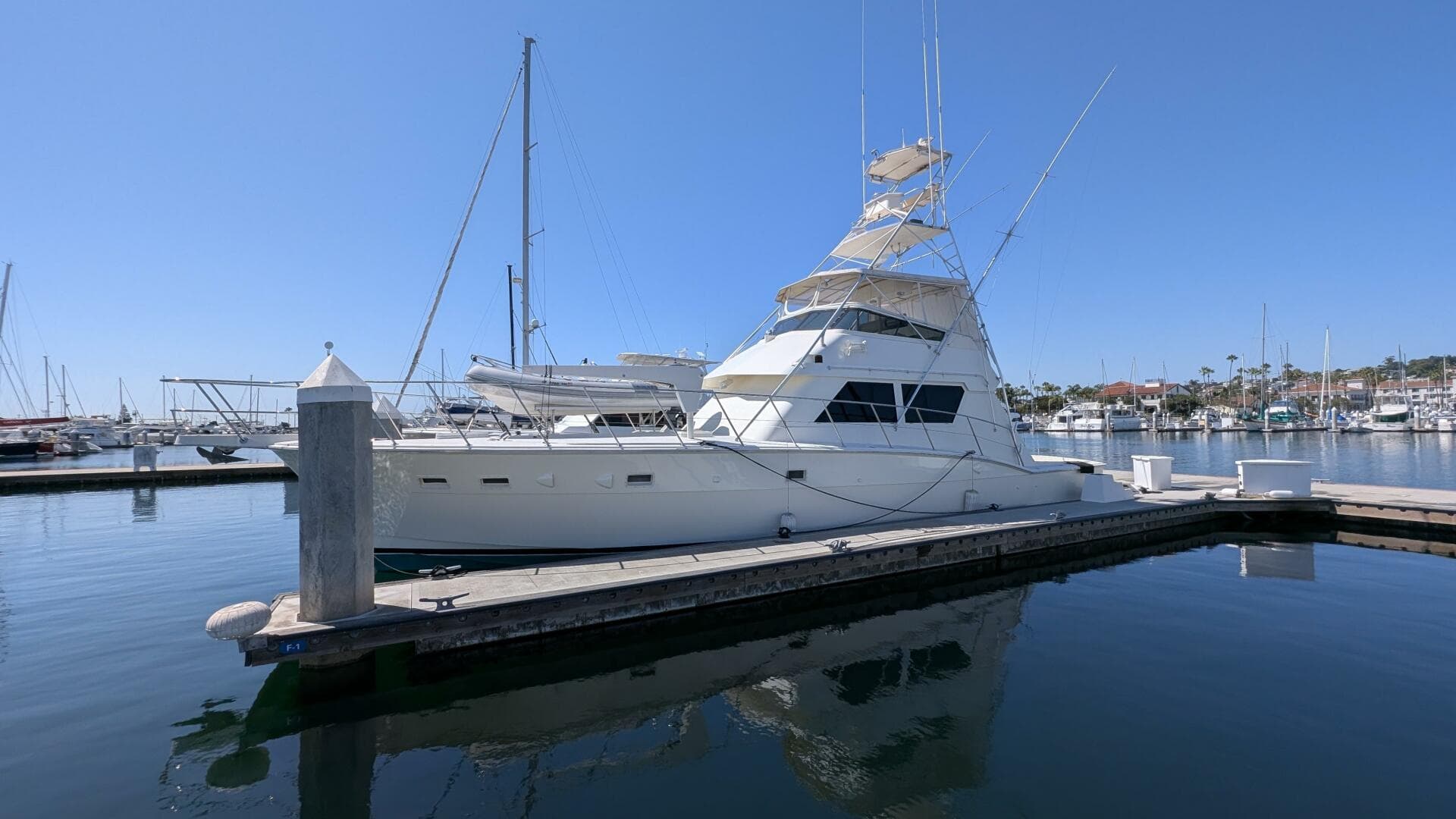 1987 Hatteras 55 Convertible