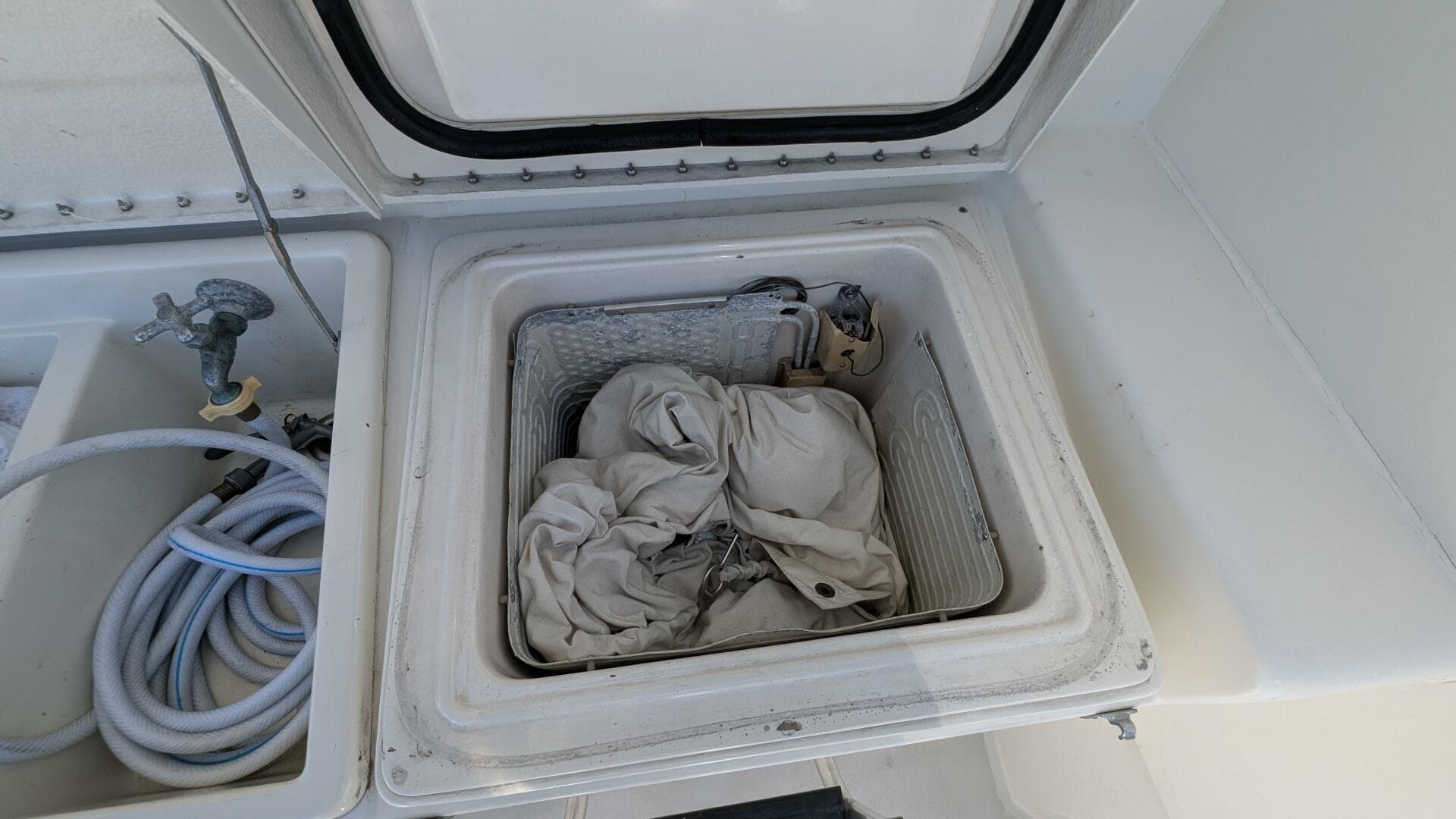 1987 Hatteras 55 Convertible