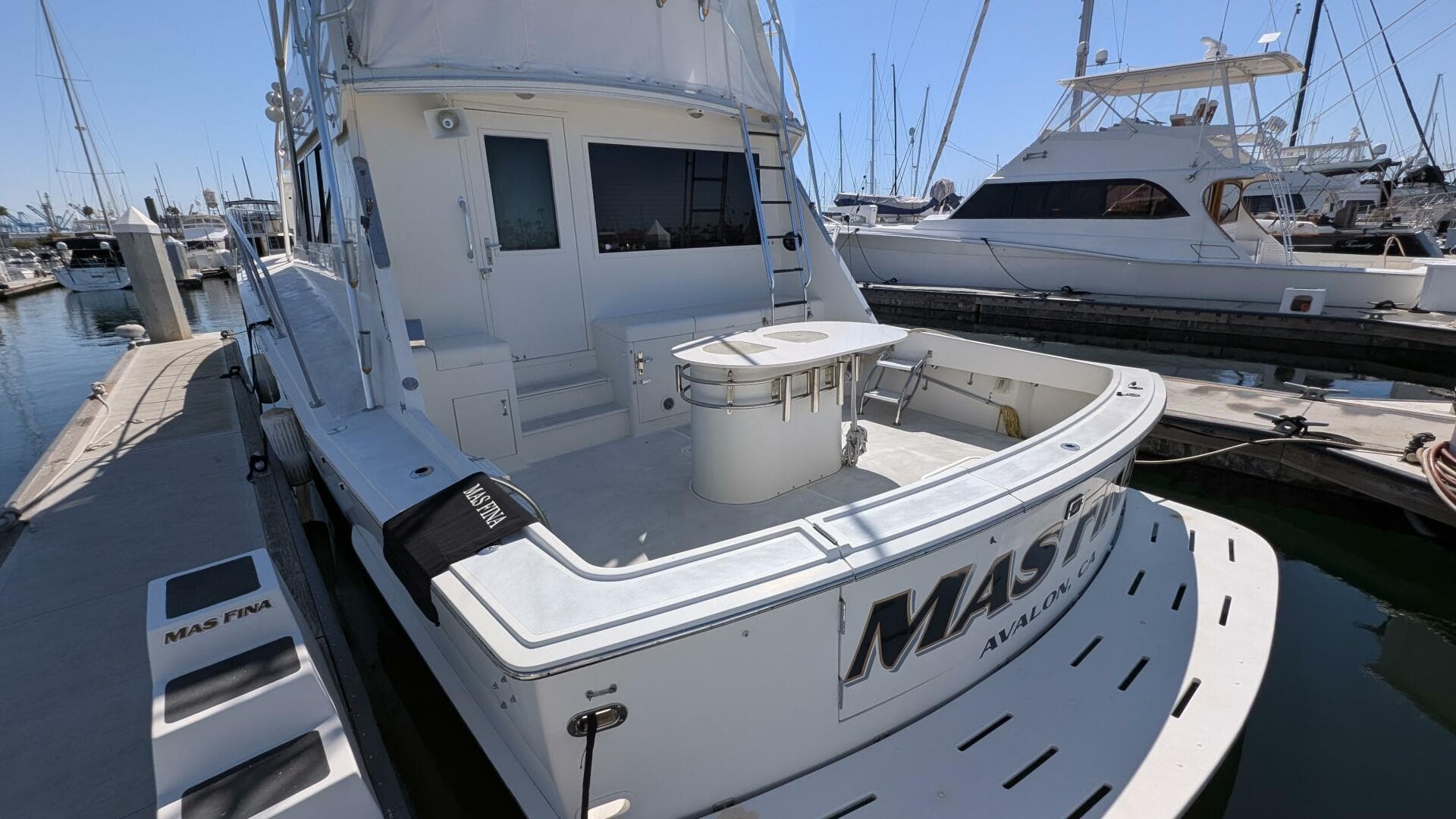 1987 Hatteras 55 Convertible