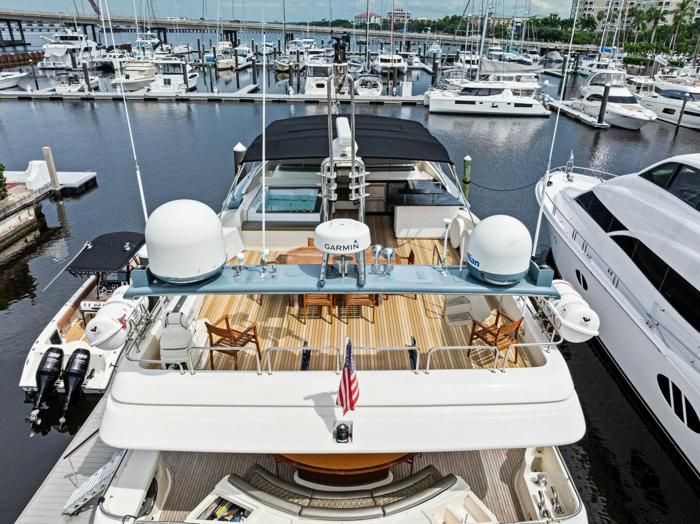 2004 Ferretti 94 Motor Yacht