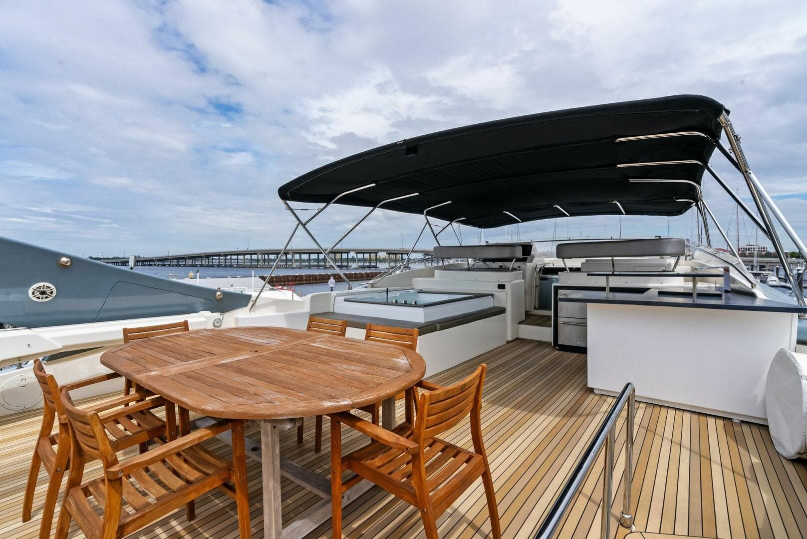 2004 Ferretti Yachts 94 Motor Yacht