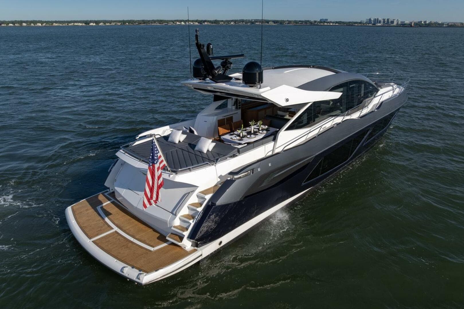 2020 Sunseeker Predator