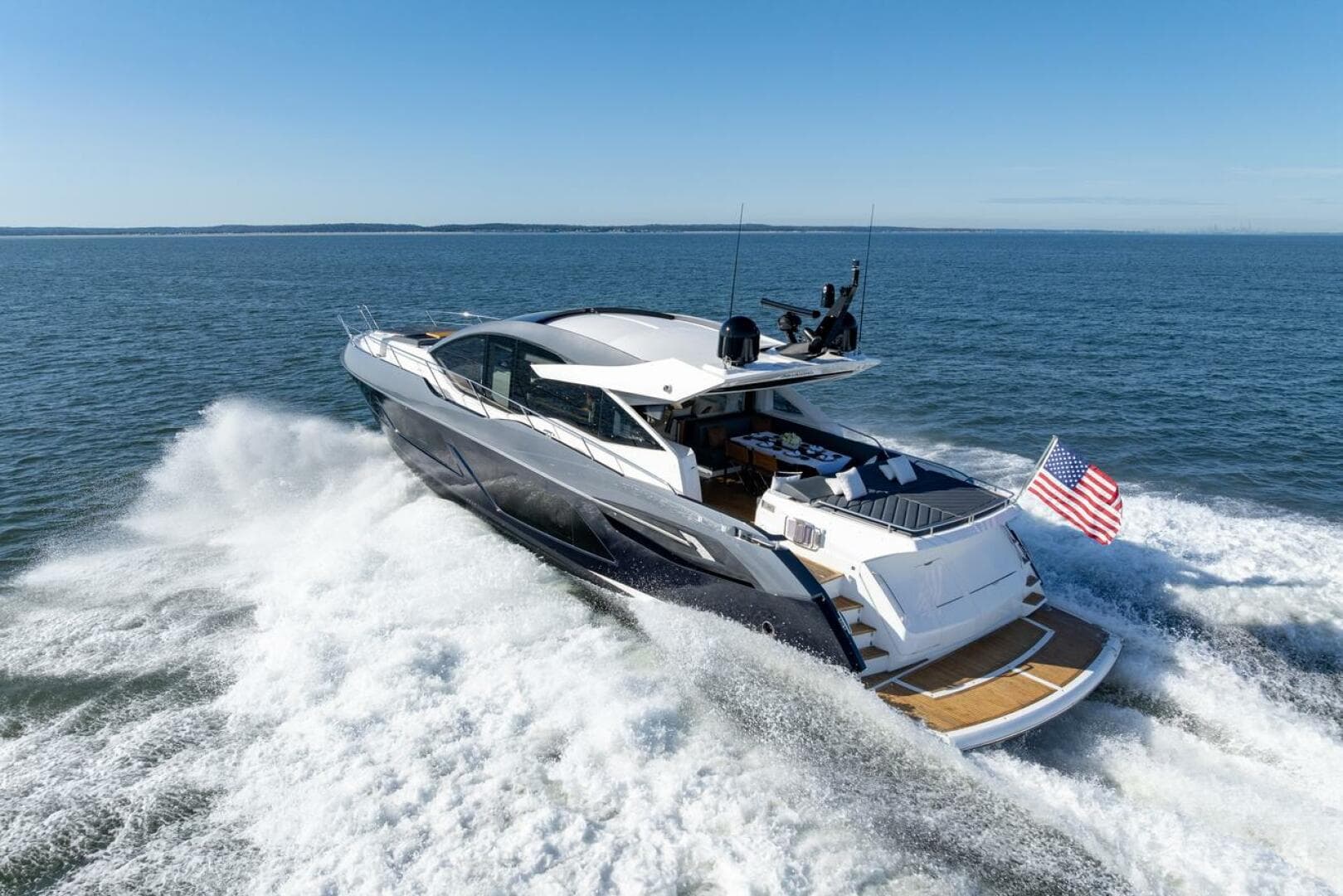2020 Sunseeker Predator