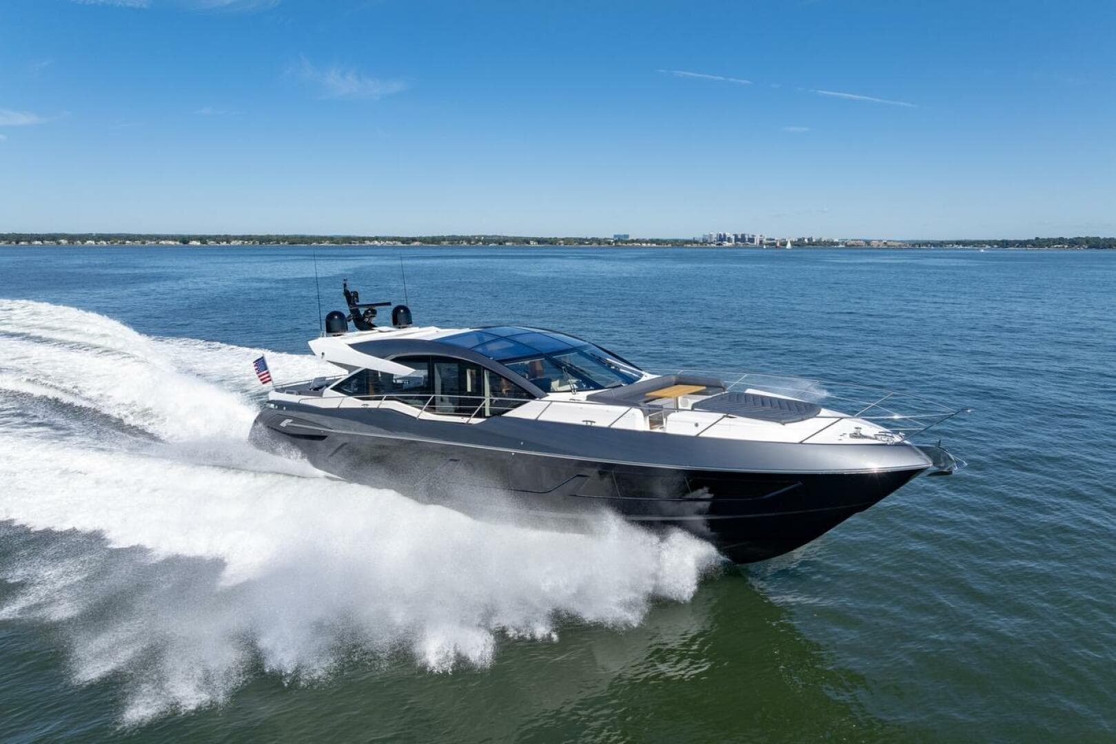 2020 Sunseeker Predator