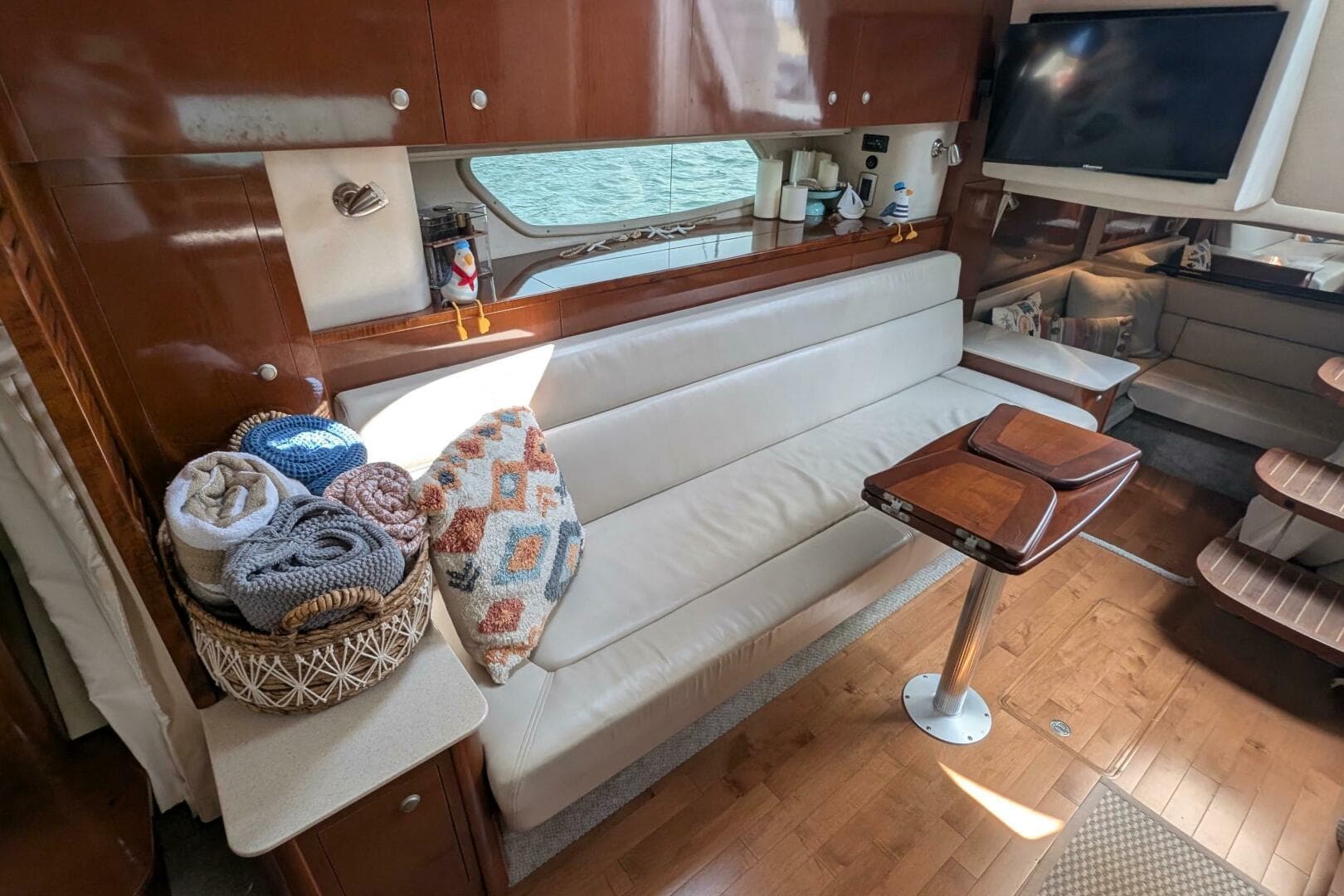 2009 Sea Ray 350 Sundancer