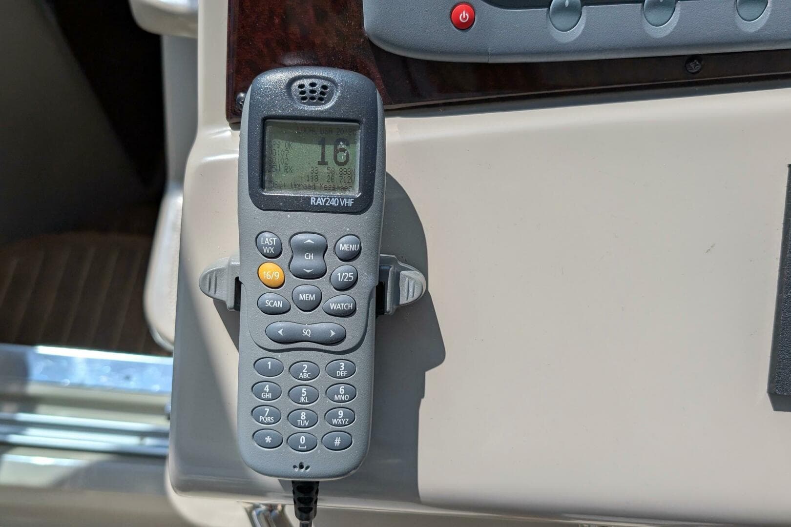 2009 Sea Ray 350 Sundancer