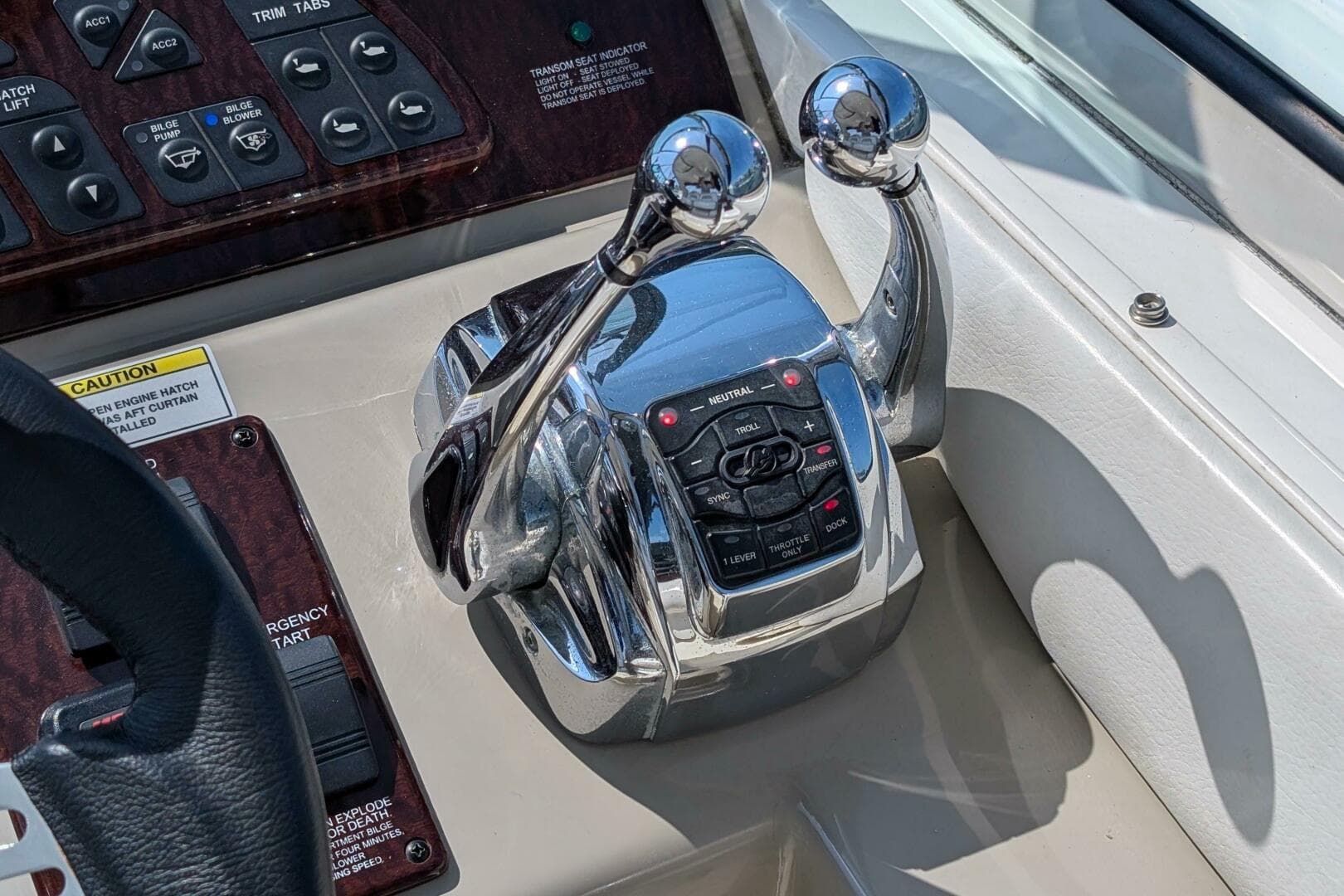 2009 Sea Ray 350 Sundancer