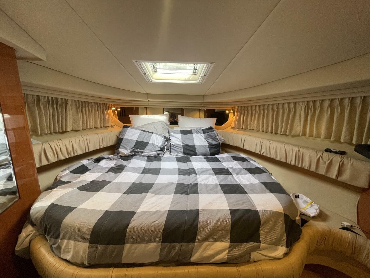 2000 Sea Ray 380 Sundancer